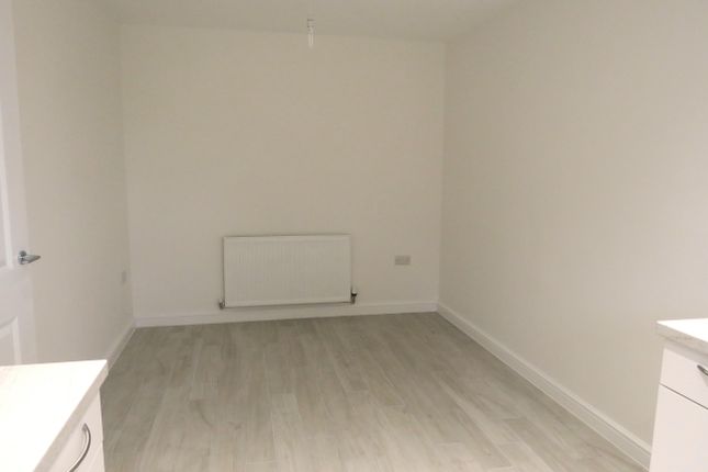 Mace Road, Mildenhall photo 3