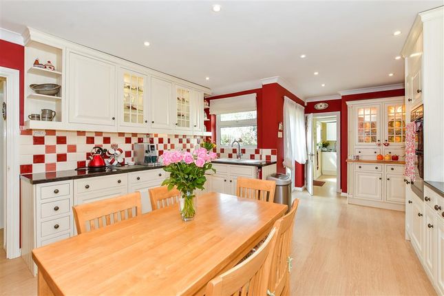 Thumbnail Semi-detached house for sale in Claygate Road, Yalding, Maidstone, Kent