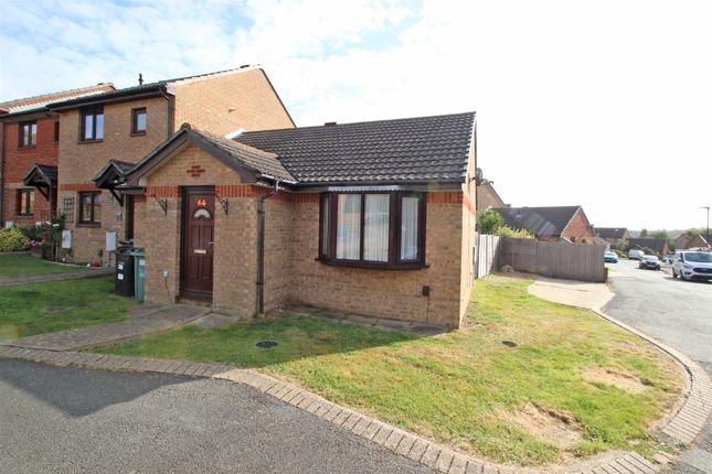 Thumbnail Terraced bungalow for sale in Downsview Gardens, Wootton Bridge, Ryde