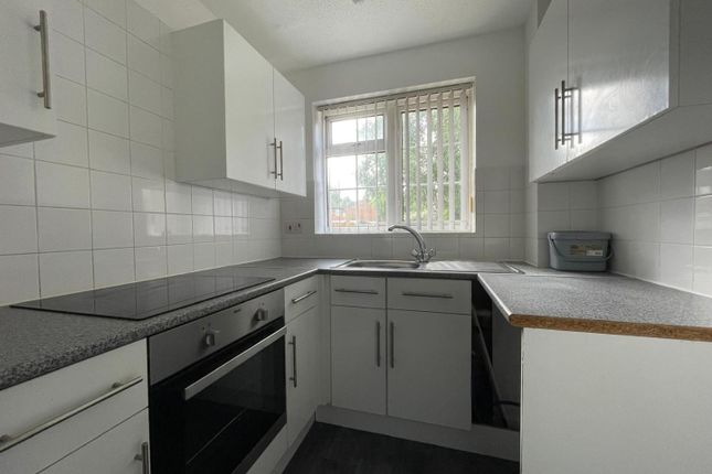 Property to rent in Manorfield, Singleton, Ashford