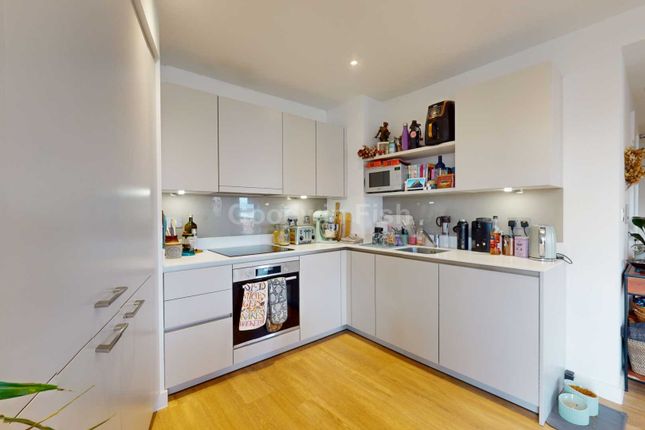 Flat for sale in Linter Building, 44 Whitworth Street, The Village