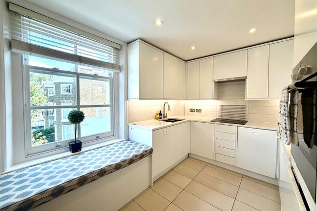 SFF, 19 Clarendon Road, London photo 3