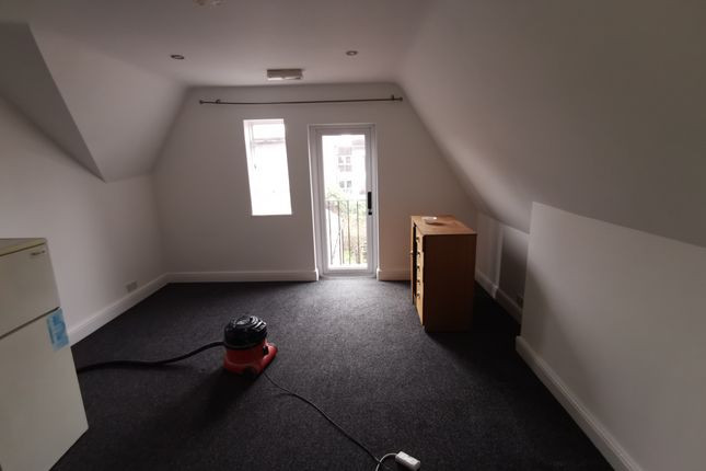 Thumbnail Room to rent in Conduit Road, Bedford