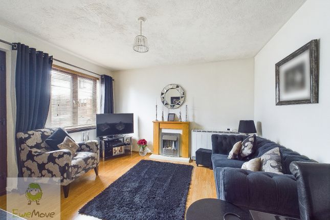 End terrace house for sale in Harvel Avenue, Strood, Rochester