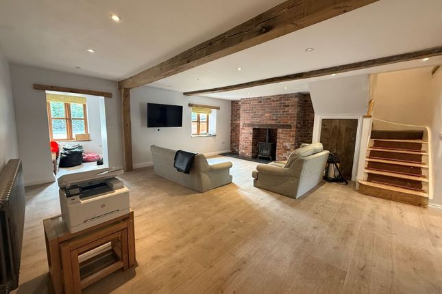 2 Forge Cottages, Forge Road, Monmouth photo 3
