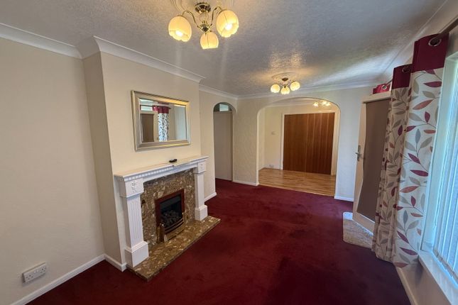 87, Oak Ridge, Swansea photo 3