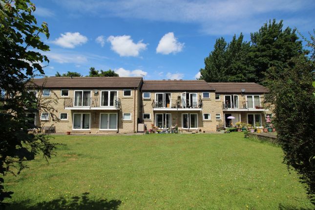 1 bed flat for sale in The Lawns, High Street, Heckmondwike, West Yorkshire WF16