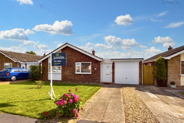 Thumbnail Detached bungalow for sale in Willow Close, Saxilby