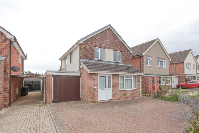 Thumbnail Detached house for sale in Burlington Gardens, Banbury