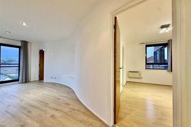 Flat 9, Westside Apartments, Station Road West, Canterbury photo 3
