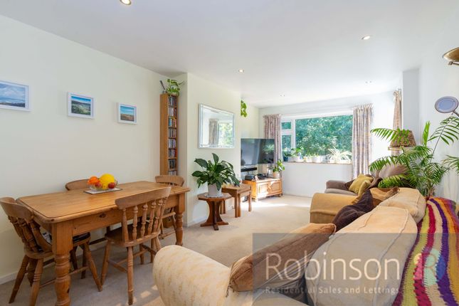 26 Audley Drive, Maidenhead photo 4