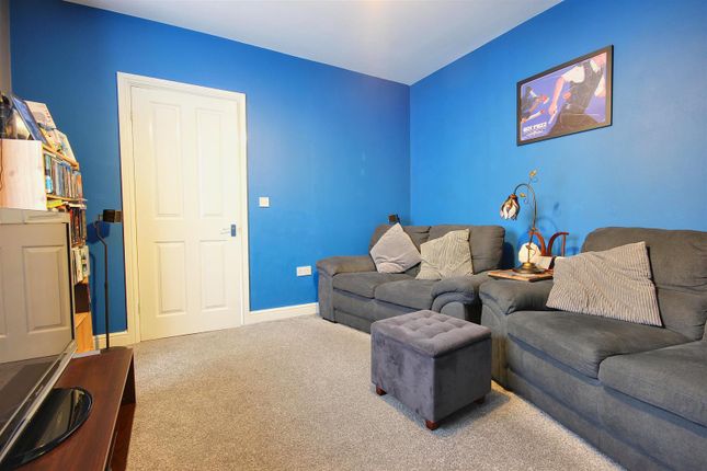 25, High Street, Aldbrough photo 4