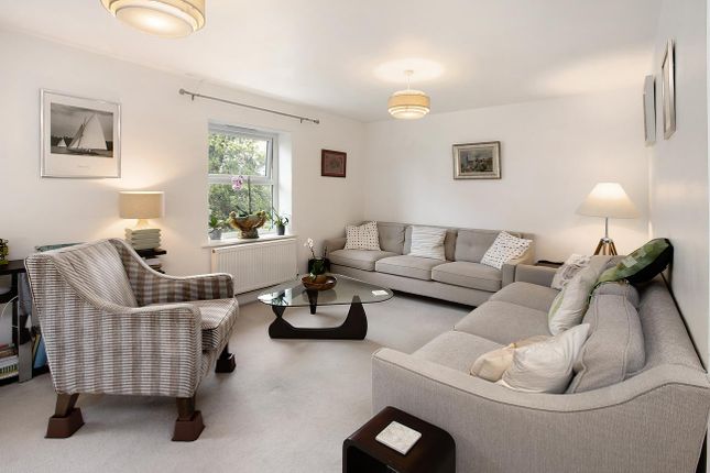 7 Whickham Lodge, East Cliff Road, Dawlish photo 2