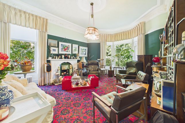 3 Belleisle Avenue, Uddingston photo 2