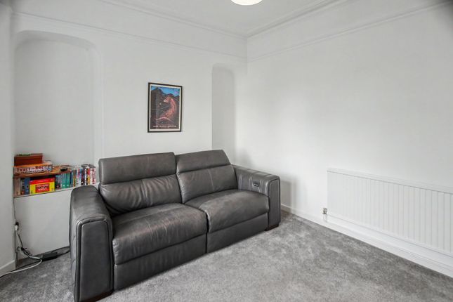 144, Pontygwindy Road, Caerphilly photo 4