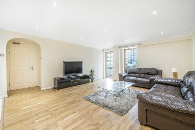 Flat for sale in Meridian Place, London