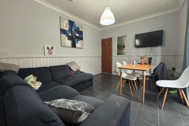141, Malefant Street, Cardiff photo 2