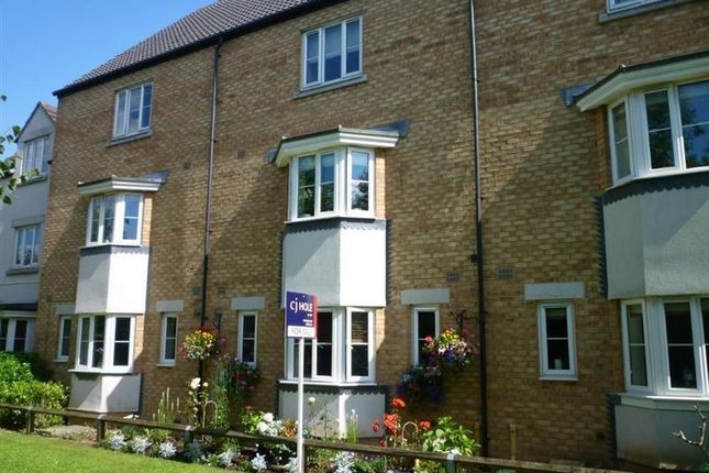 Town house to rent in Castle Court, Stoke Gifford, Bristol