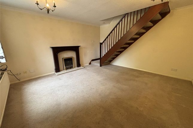 1, Youngs Drive, Aldershot photo 3
