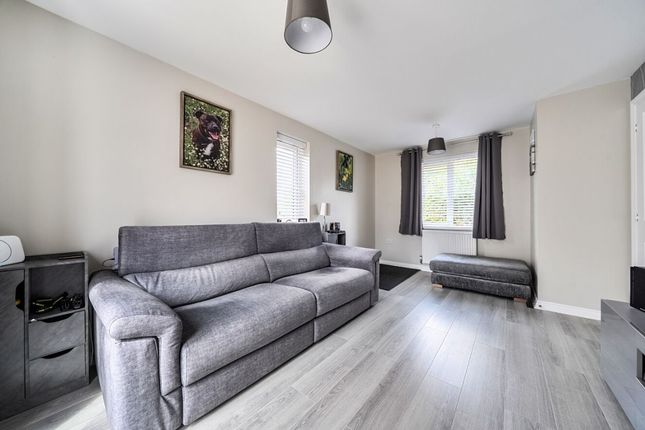 16 Saltcote Way, Bedford photo 4