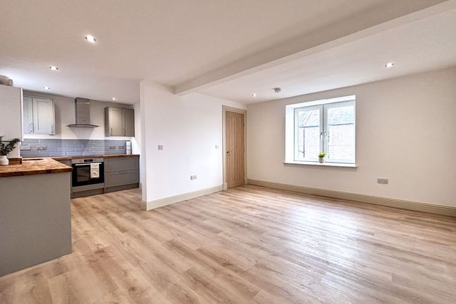 12 Rossland Place (Upper Flat), Kinghorn, Burntisland photo 3