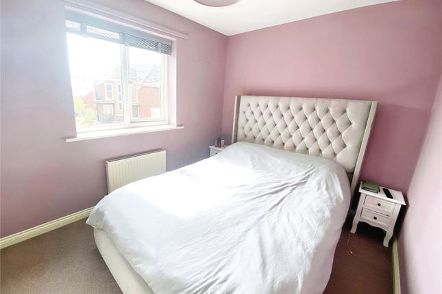 Terraced house to rent in Whitebeam Way, Nuneaton, Warwickshire