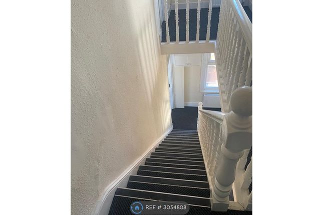 A St Albans Road, Watford photo 3