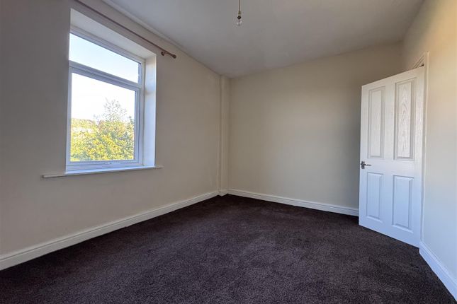 64, Carr Green Lane, Barnsley photo 4