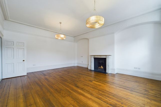 Town house for sale in Bancroft, Hitchin