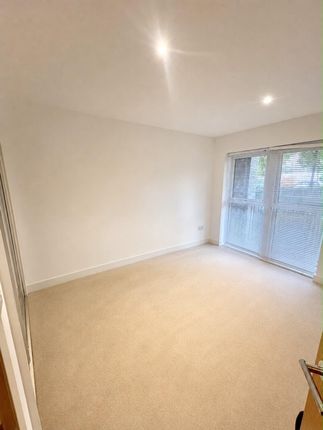 Howard Road, Stanmore photo 3