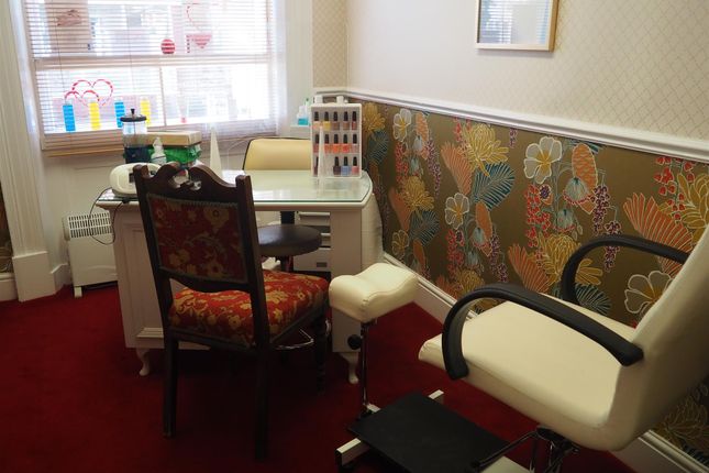 Thumbnail Retail premises for sale in Beauty, Therapy &amp; Tanning DN14, East Yorkshire