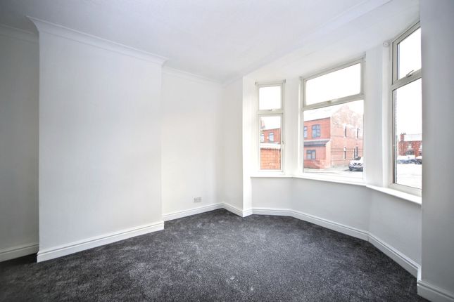 Flat 1 & Flat 2, 78 Park Road, Wigan, Wigan photo 3