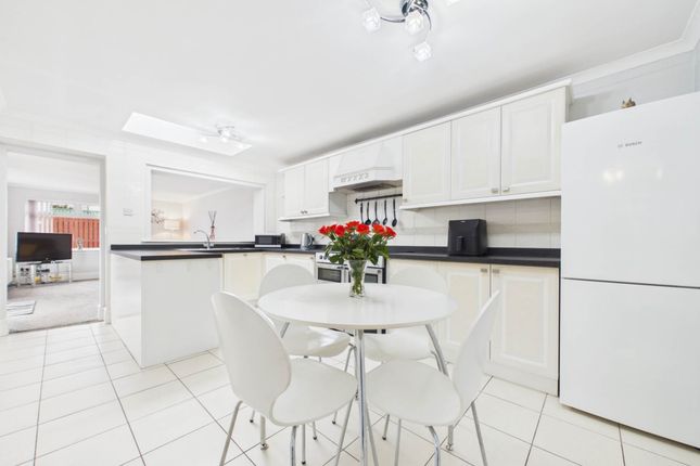 29, Heathfield Drive, Lanark photo 2
