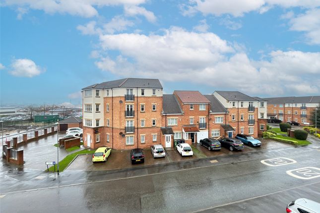 Flat for sale in Foster Drive, St James Village, Gateshead
