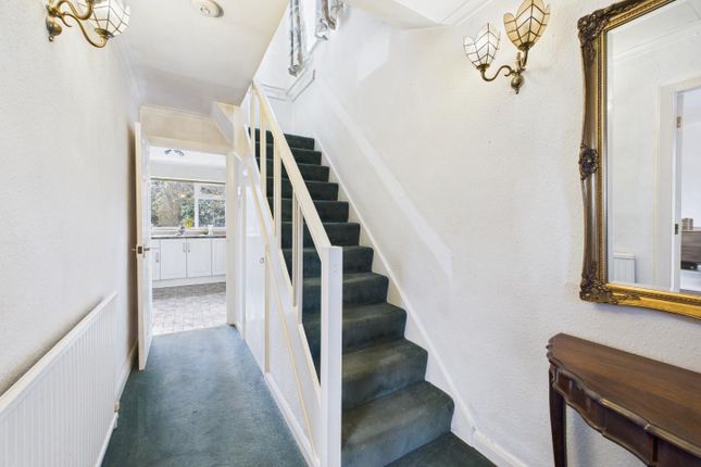 2, Sleningford Rise, Bingley photo 2