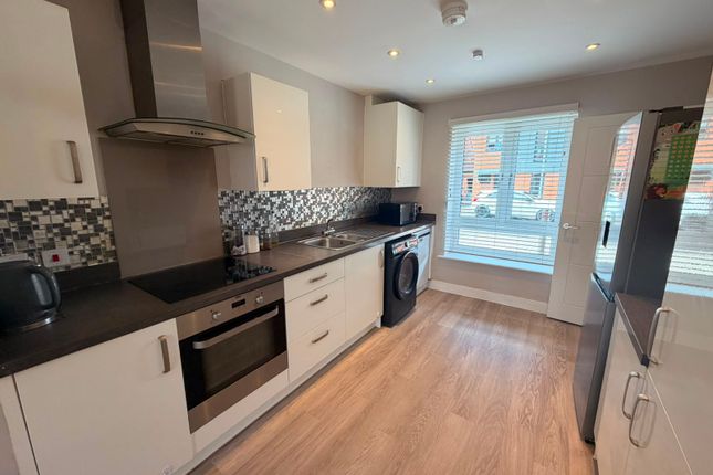 10, Parlour Way, Portsmouth photo 3