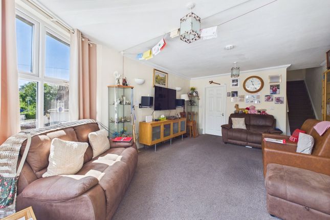 2, Hatfield Road, Torquay photo 2