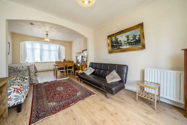 3, Lytham Grove, London photo 2