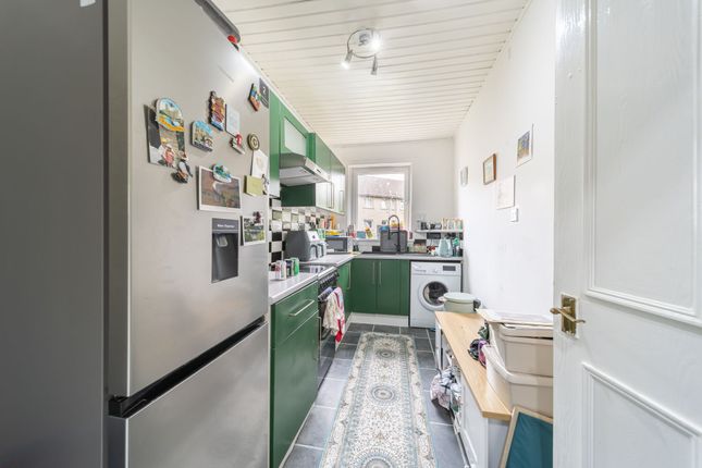 12/5 West Pilton Rise, Edinburgh photo 4