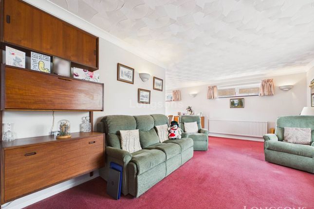 7, Jubilee Road, Thetford photo 3