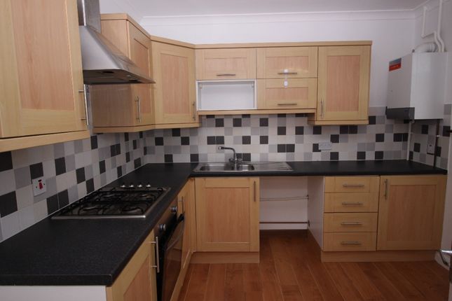 Thumbnail Flat to rent in King's Court, Inverbervie