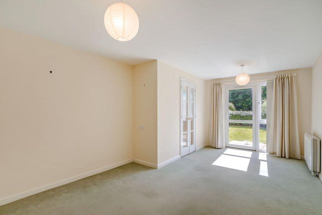 20 Charter Court, North Road, Retford photo 2