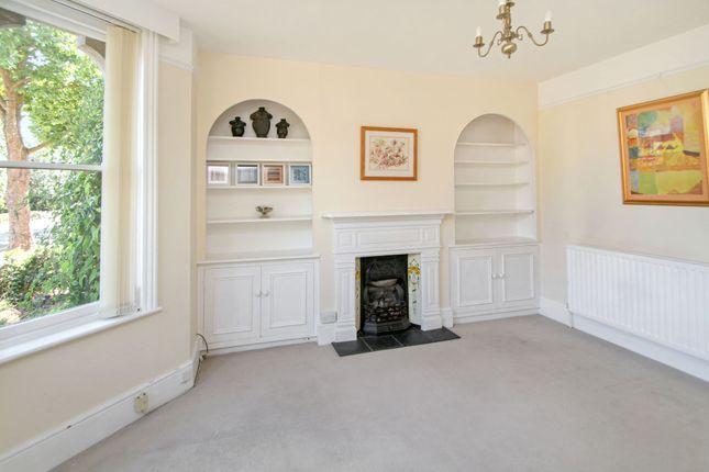 10 Oaks Road, Tenterden photo 4