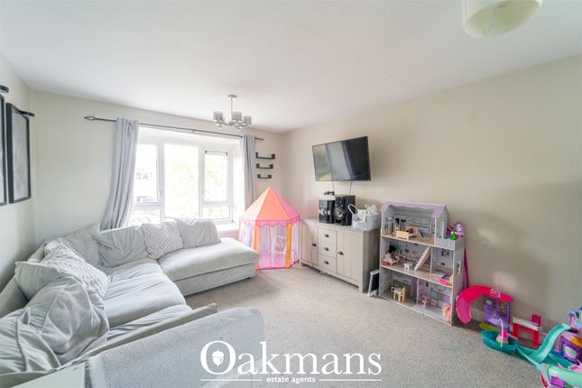 19, Bigwood Drive, West Midlands photo 3