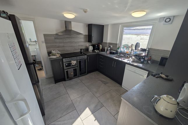 27, Clifton Hill, Exeter photo 3