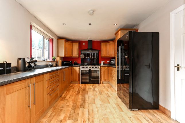 Town house for sale in Bridge Close, Waterfoot, Rossendale