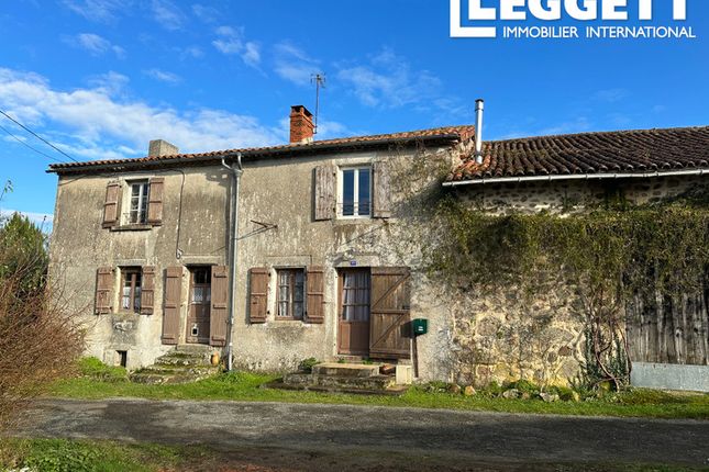 Thumbnail Villa for sale in Augignac, Dordogne, Nouvelle-Aquitaine