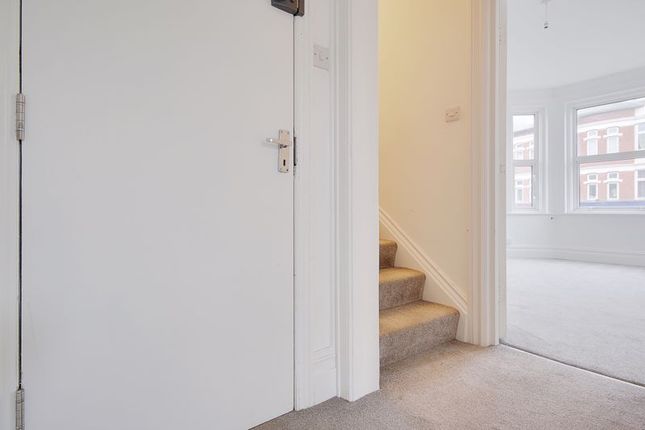 Flat 3, 454 Christchurch Road, Bournemouth photo 4