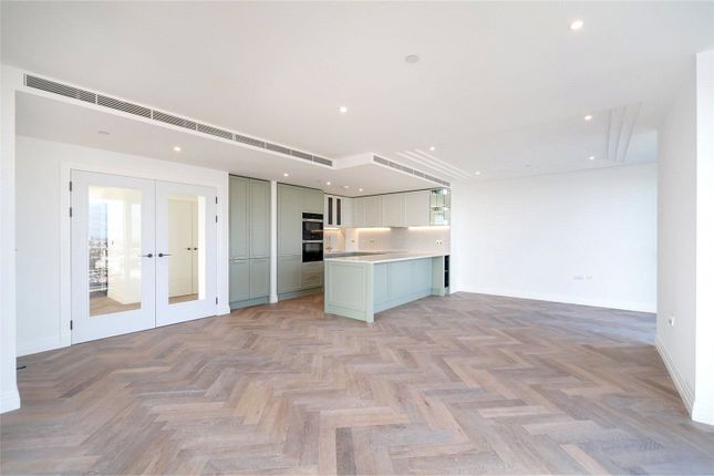Flat to rent in The Kings Tower, Chelsea Creek, Fulham