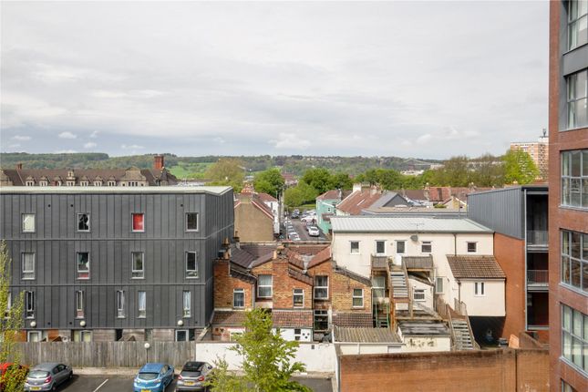 Flat for sale in Airpoint, Bedminster, Bristol